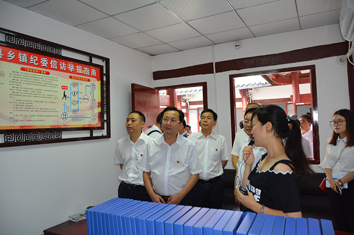 1529983360219039181.jpg DSC_7819.jpg